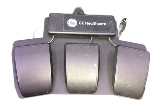 [WEB |1471] GE FSW30A-08d Triple Footswitch