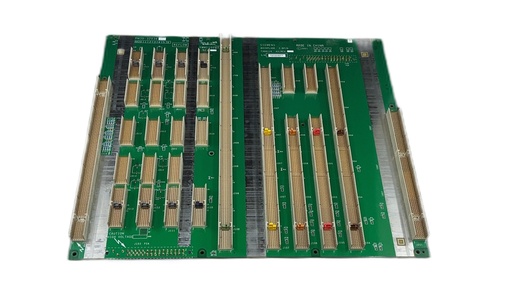 [WEB |2770] Siemens 7306116 Backplane Board